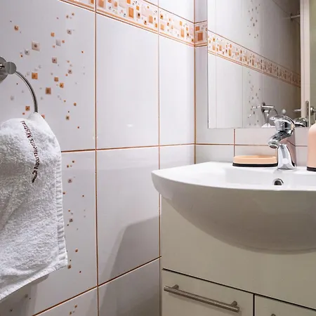 Mistral-4 By Interhome Apartament