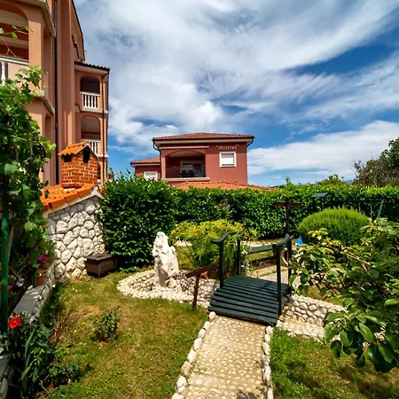 Mistral-4 By Interhome Apartament